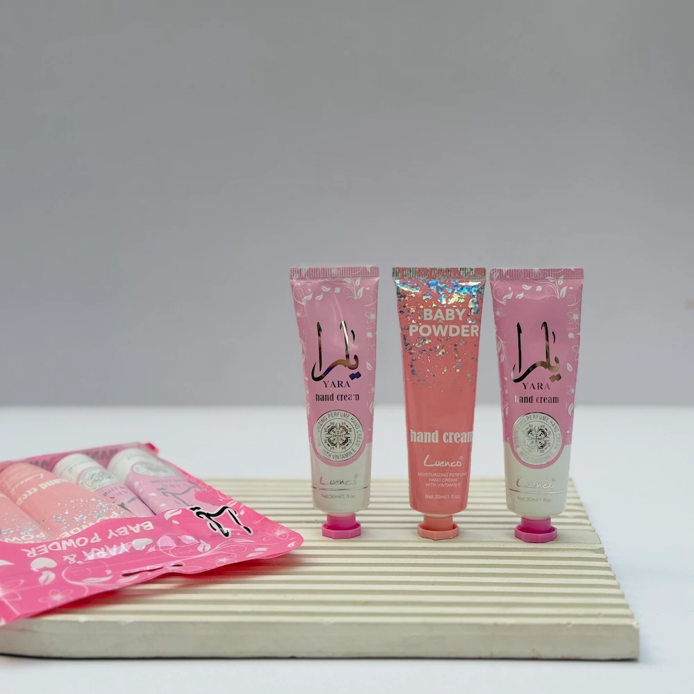 IMG_3349 کرم روشنکننده و جوانساز دست یارا ۳۰ میل 049989