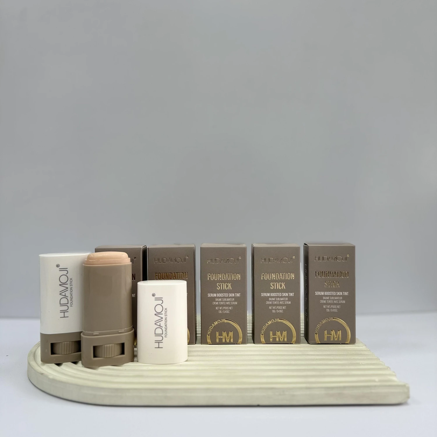 IMG_9649 کرم پودر استیکی هدی موجی ۱۳ گرم 90498